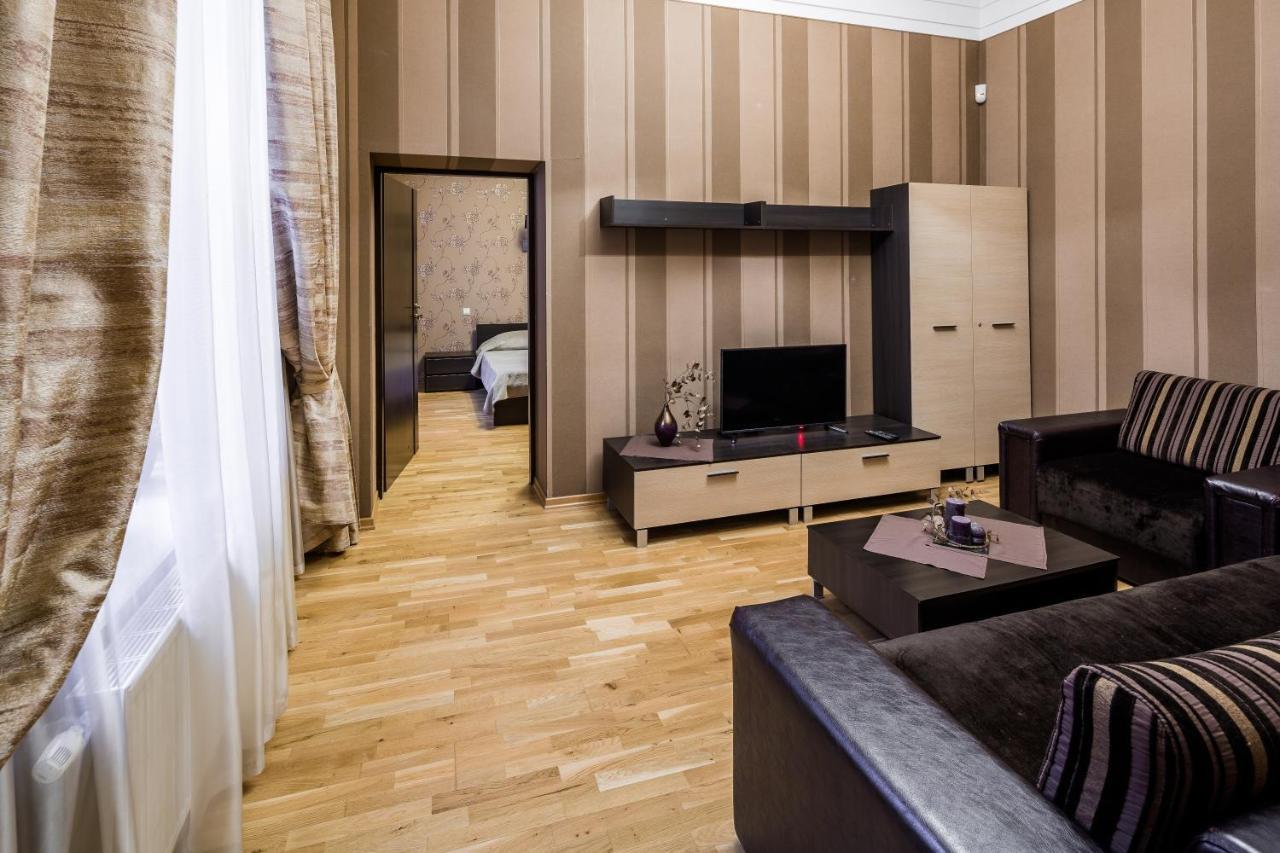 Svobody Avenue 10 Apartment Lviv Exterior photo