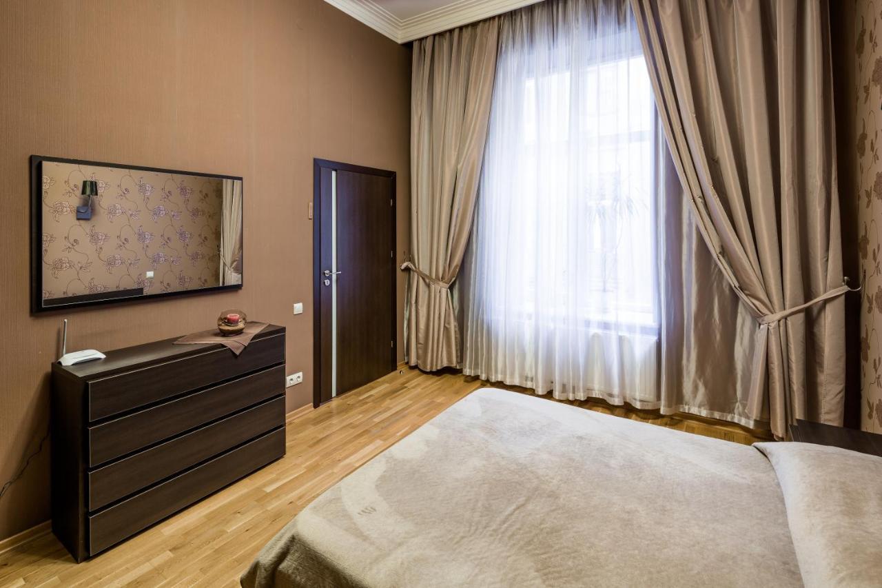 Svobody Avenue 10 Apartment Lviv Exterior photo
